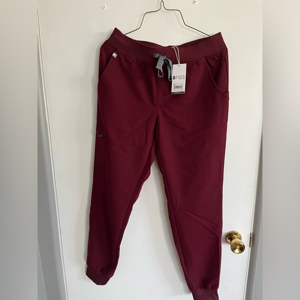 Brand new Figs scrub pants joggers